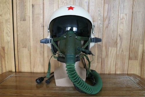 Early mig fighter pilot - early, helmet